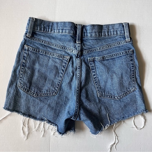 Gap denim button fly high rise cheeky shorts size 0/25 - Picture 3 of 13